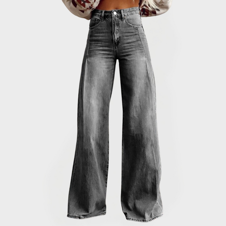 Stylish Wide-Leg Jeans