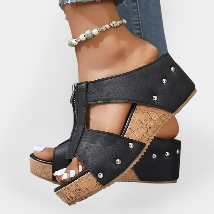 Comfortable Heeled Sandals with Zipper