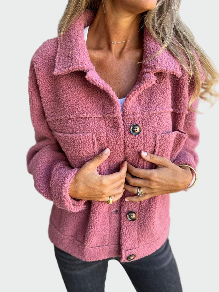 Elegant and Warm Coat for Autumn