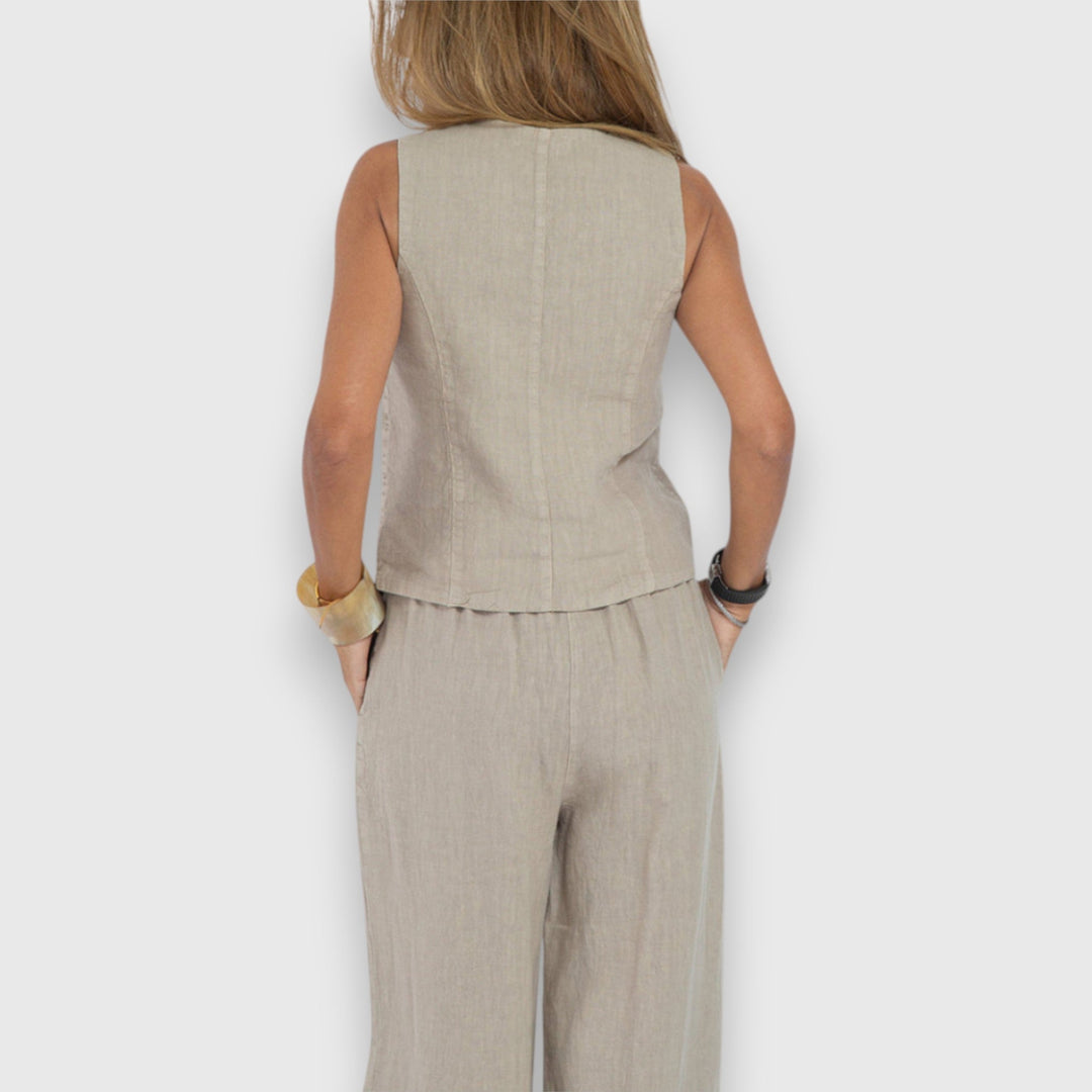 Two-Piece Set for Summer Lightness