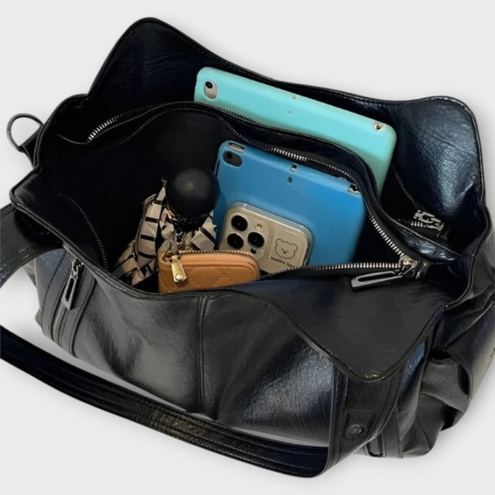 Timeless Leather Handbag with Effortless Elegance