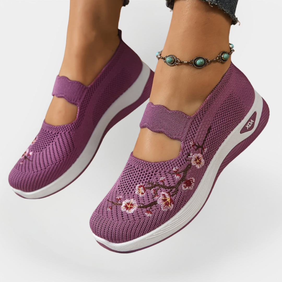 Orthopedic Shoes with Flower Embroidery