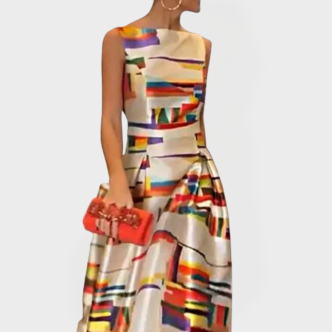 Long Dress with Geometric Patterns and Modern Line