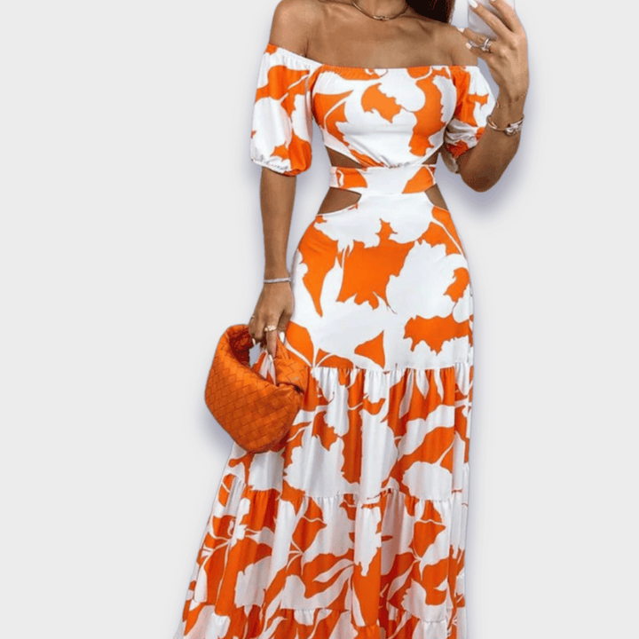 Silhouette-Enhancing Dress Made from Luxurious Fabric