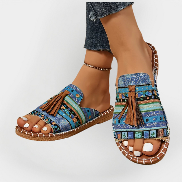 Handmade Impressive Sandals with Fringes
