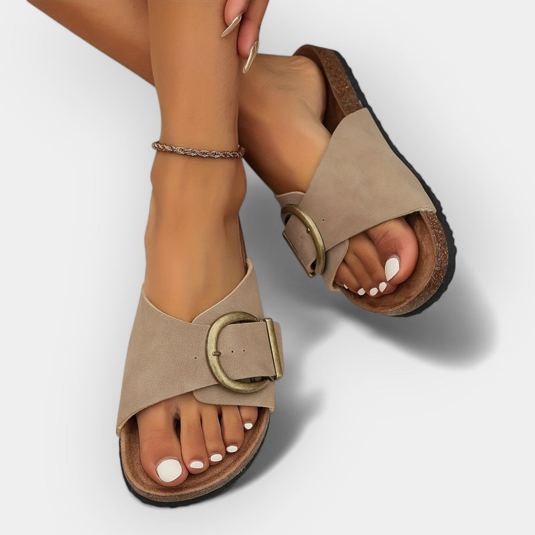 Anatomical Sandals with Summer Style