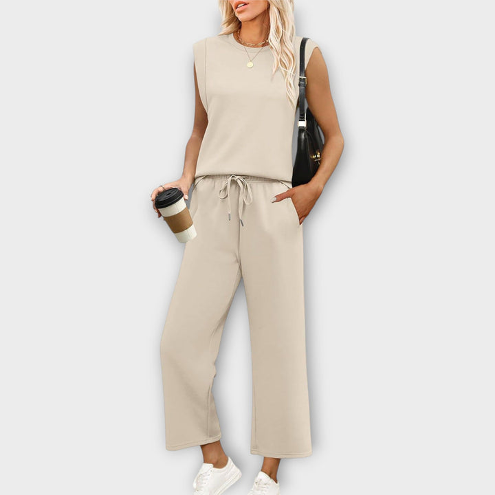Women's Set – Soft, Elegant, and Stylish