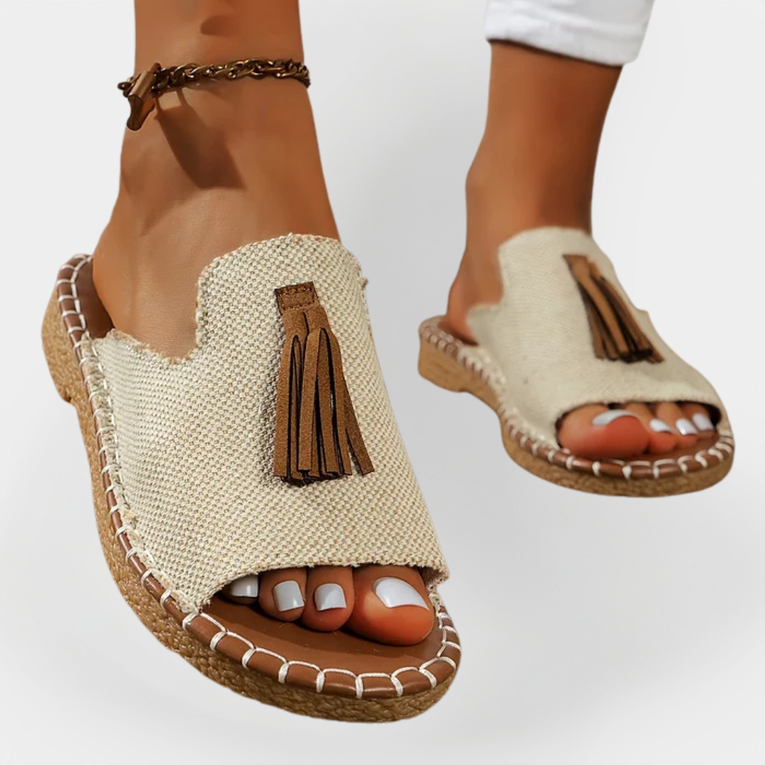 Handmade Impressive Sandals with Fringes