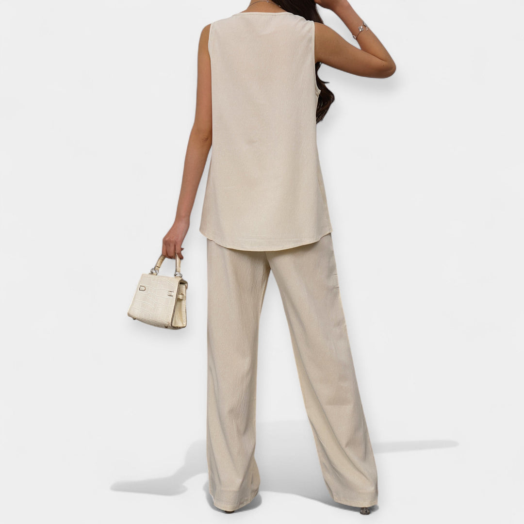 Comfortable Set with Sleeveless Top and Wide Pants