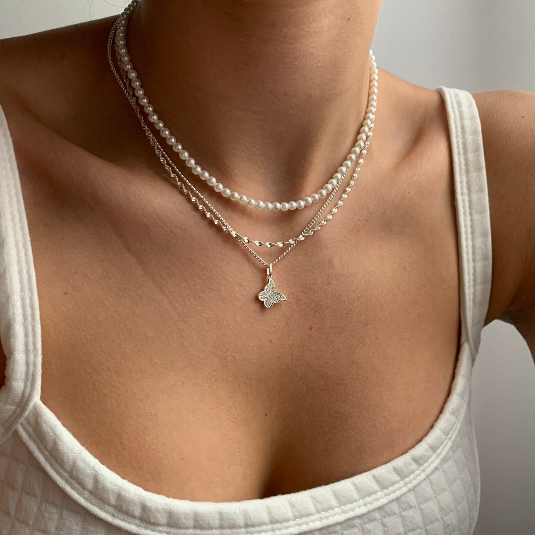 Double Twisted Necklace