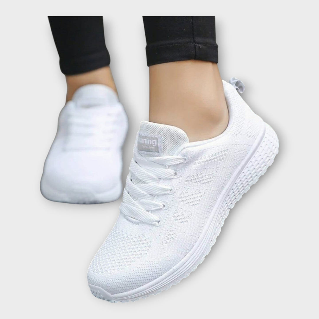 Knitted Sports Shoes with Non-Slip Sole