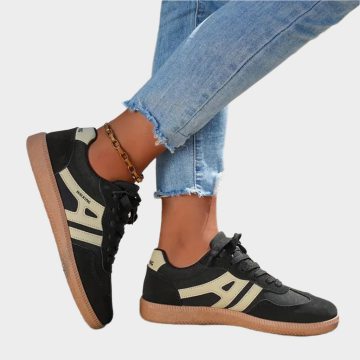 Sports Shoes with Retro Details