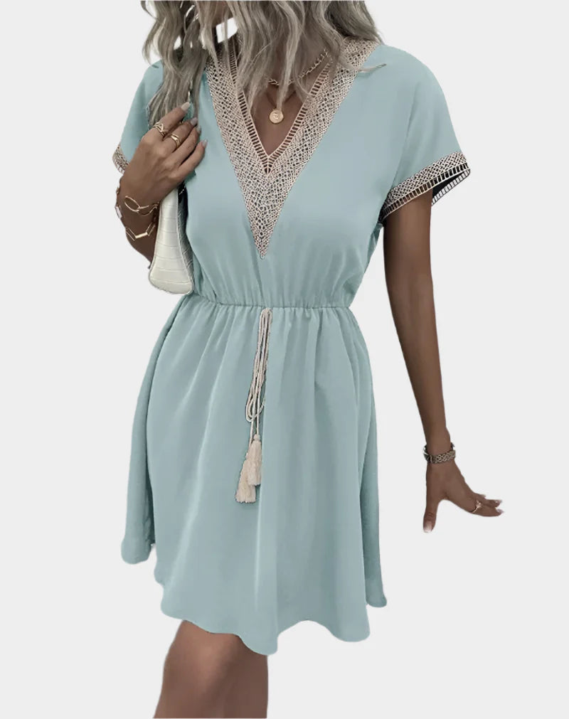 Romantic Boho Dress with Belt and V Neckline