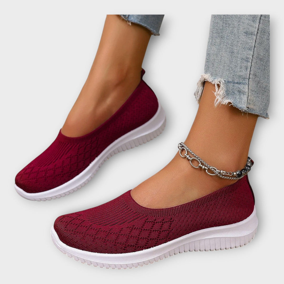 Knitted Ballet Flats with Non-Slip Sole