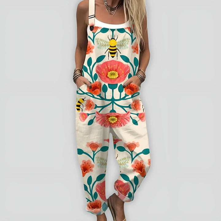 Comfortable and Stylish Jumpsuit with a Relaxed Fit
