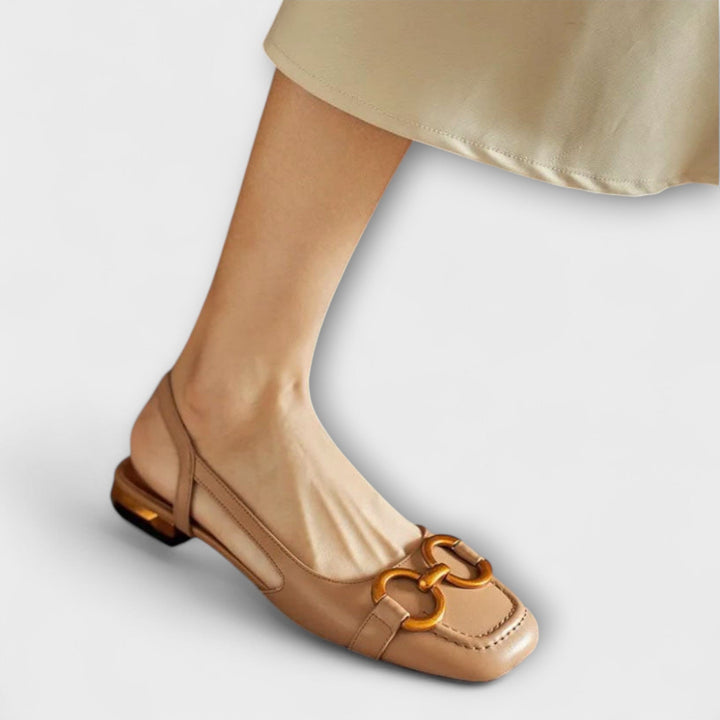Sandal with Buckle Clasp