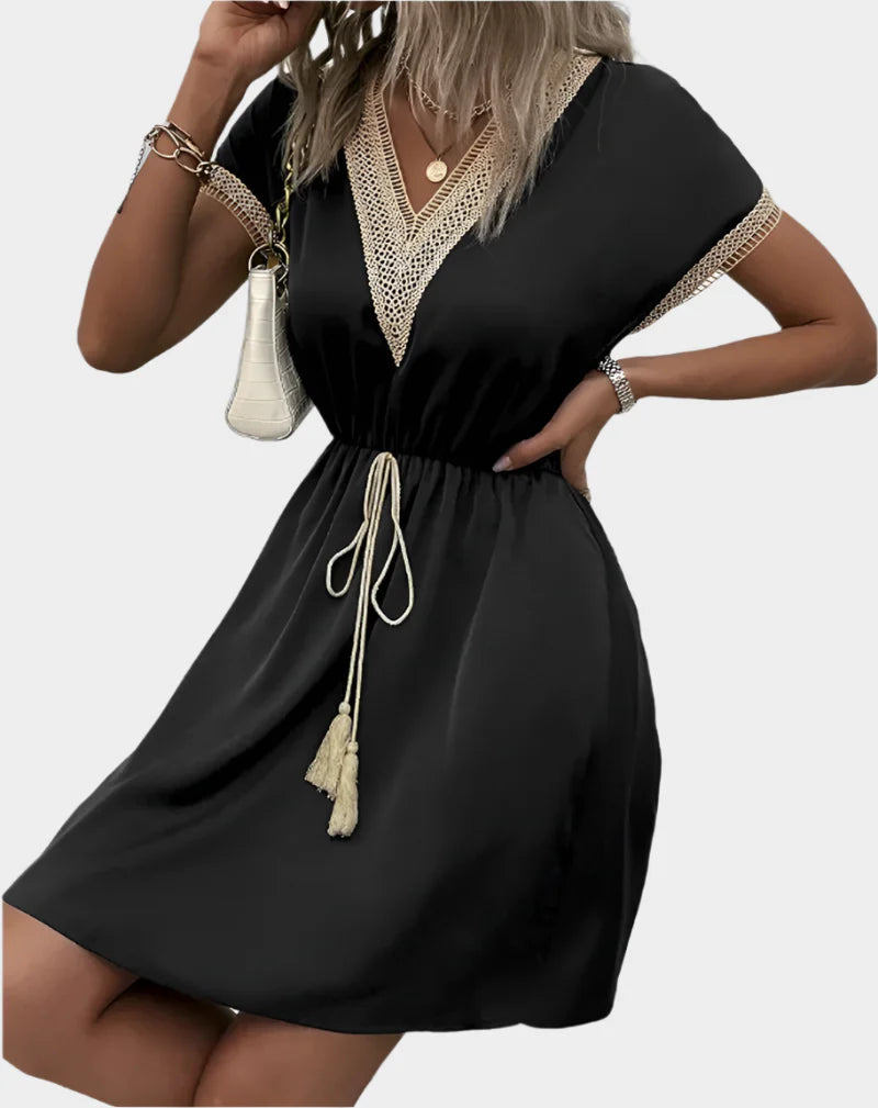 Romantic Boho Dress with Belt and V Neckline