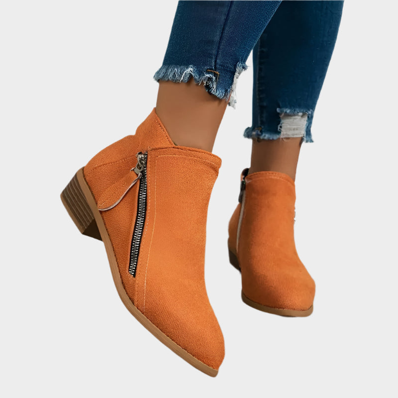 Elegant Chelsea Boots