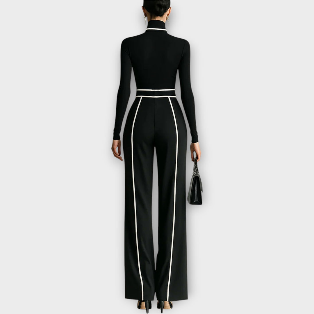 Sophisticated Two-Piece Set with Turtleneck Top and Wide-Leg Pants