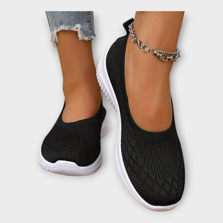 Knitted Ballet Flats with Non-Slip Sole
