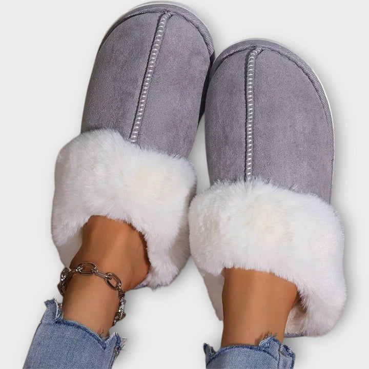 Brillia  Warm and Cozy Slippers