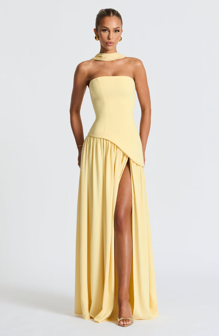 Maxi Dress with Class that Impresses