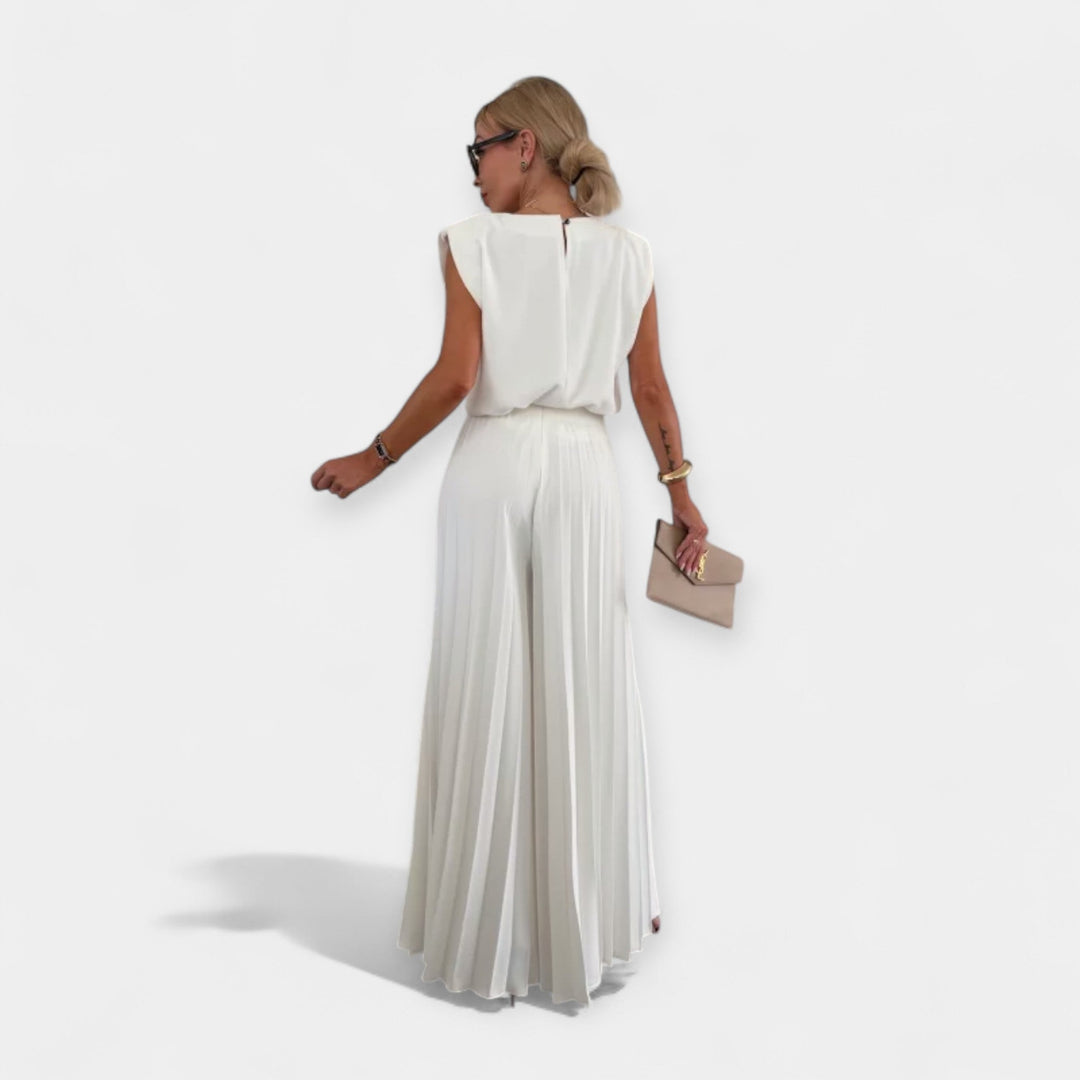 Summer Fashion Set with Top and Pants