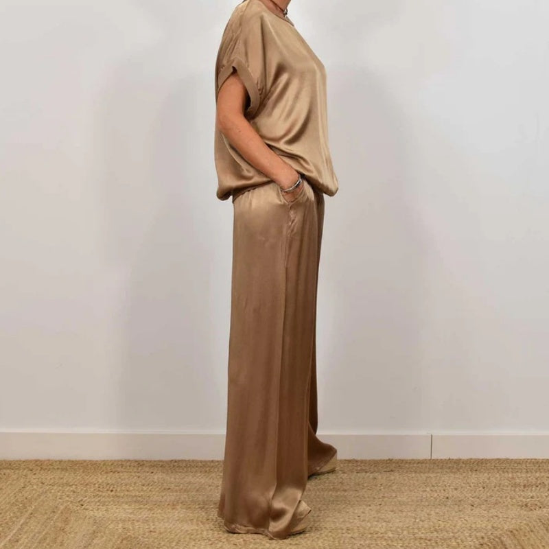 Ruslana Set with Luxurious Comfort