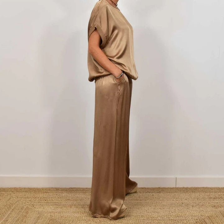 Ruslana Set with Luxurious Comfort