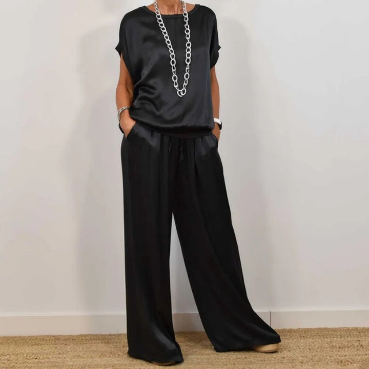 Ruslana Set with Luxurious Comfort