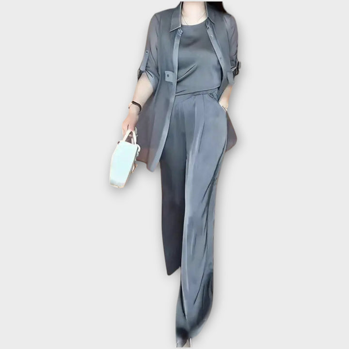 Elegant Three-Piece Relaxed Fit Set